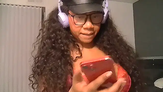 goddessdaisysky online show from April 10, 2026, 5:25 am