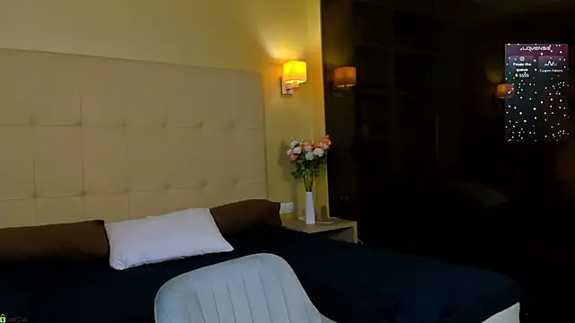 Sweett Monica online show from April 1, 2026, 1:19 am