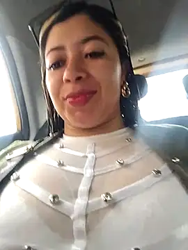 Snapshot of Ariana-pp03 chatting on March 13, 2025, 4:23 pm Ariana-pp03 online show from March 13, 2025, 4:23 pm