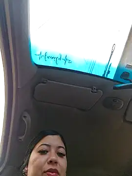 Snapshot of Ariana-pp03 chatting on November 4, 2025, 5:06 pm Ariana-pp03 online show from November 4, 2025, 5:06 pm