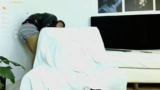 JuanCamiilo 66 online show from March 1, 2025, 4:37 am