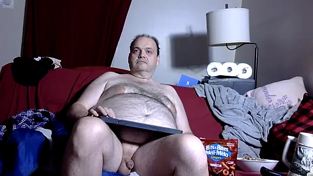 Snapshot of caressonnous chatting on November 12, 2025, 9:40 pm caressonnous online show from November 12, 2025, 9:40 pm