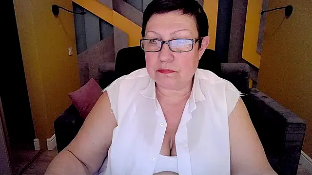 BarbaraTurners online show from February 16, 2025, 6:21 pm