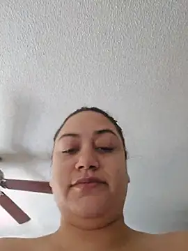 honeeyyy pot online show from November 9, 2025, 9:19 pm