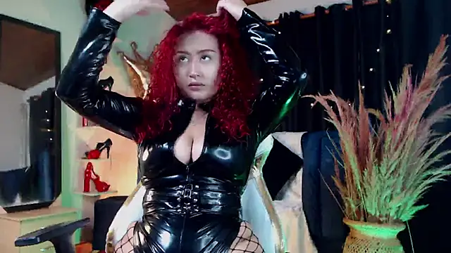 KorayRoussel online show from March 7, 2025, 3:49 pm