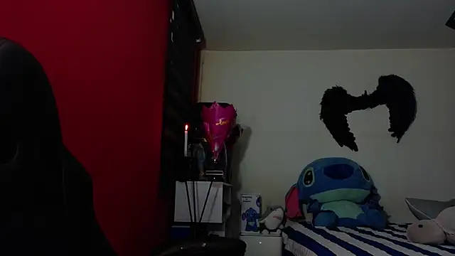 charlotedoll online show from May 14, 2026, 12:51 am