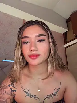 Snapshot of Arianavillada chatting on June 1, 2026, 3:40 am Arianavillada online show from June 1, 2026, 3:40 am