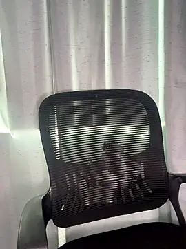 CharismaaBanx online show from November 23, 2025, 6:07 pm