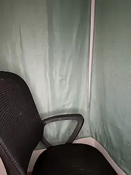 CharismaaBanx online show from February 8, 2025, 2:58 am