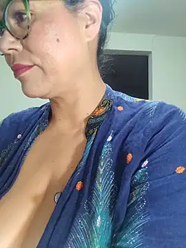 naughty doll horny online show from February 17, 2026, 8:44 am