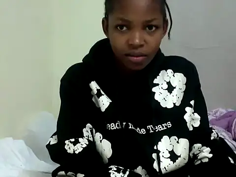 queen-sasha online show from March 21, 2026, 7:20 am