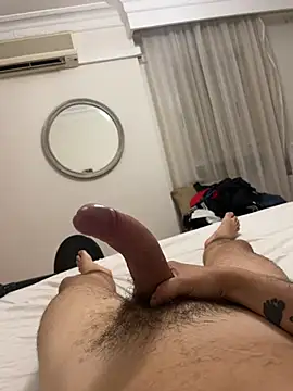 Darylpollalarga online show from July 21, 2026, 11:28 pm