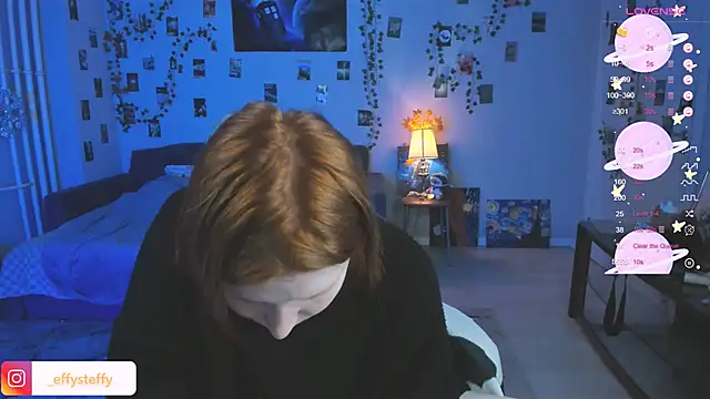 CallMeEffy1 online show from October 13, 2025, 6:31 pm