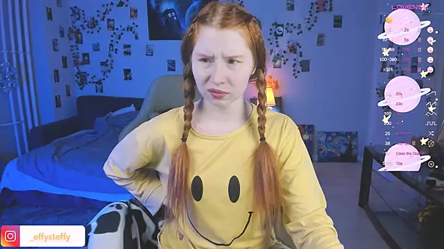 CallMeEffy1 online show from October 4, 2025, 10:00 pm