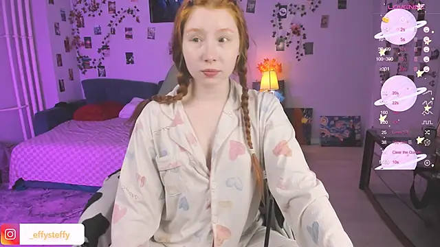 CallMeEffy1 online show from September 14, 2025, 4:07 pm