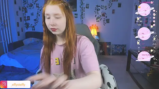 CallMeEffy1 online show from October 6, 2025, 7:25 pm