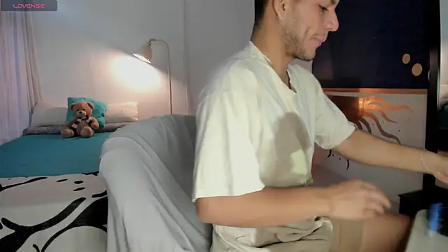 Curlblue online show from May 21, 2026, 11:40 am