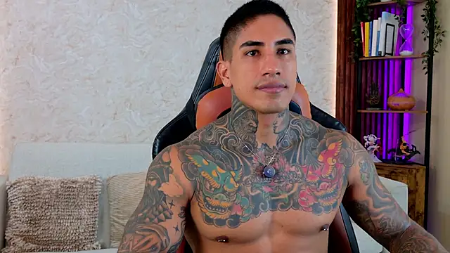 Snapshot of AdanReilly chatting on May 9, 2026, 3:48 pm AdanReilly online show from May 9, 2026, 3:48 pm