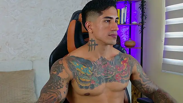 AdanReilly online show from February 20, 2025, 7:19 pm