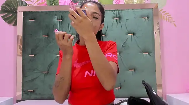 Hellen  4master online show from February 22, 2025, 9:34 am