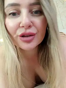 LadyLolyPop  online show from September 14, 2025, 6:47 am