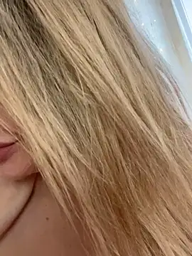 LadyLolyPop  online show from March 3, 2025, 3:05 am