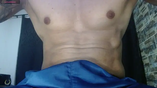 Snapshot of babyrecord1 chatting on January 15, 2026, 2:53 pm babyrecord1 online show from January 15, 2026, 2:53 pm