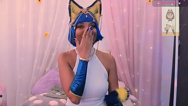 Snapshot of Hannahs_Napit chatting on October 31, 2025, 9:00 pm Hannahs Napit online show from October 31, 2025, 9:00 pm