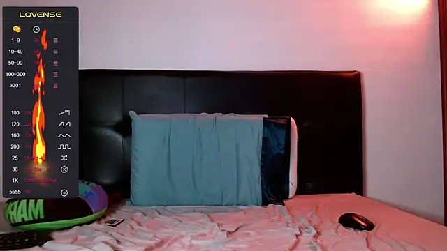 dap XOXO online show from February 26, 2025, 10:58 pm