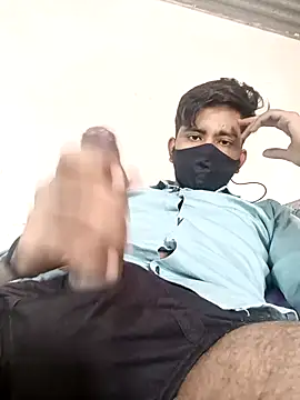 Snapshot of Pussy_lover_33 chatting on October 25, 2025, 4:00 am Pussy lover 33 online show from October 25, 2025, 4:00 am