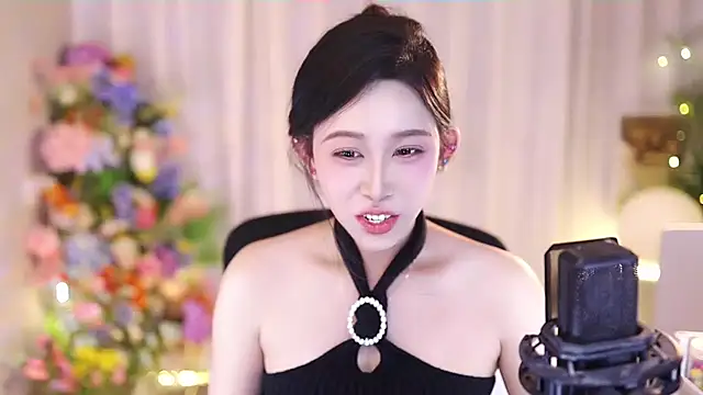 SleepArtist online show from March 6, 2025, 8:16 pm