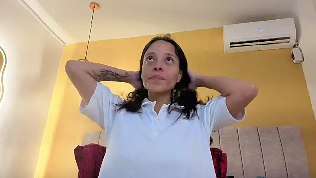 lexyfyre online show from March 26, 2026, 12:36 pm