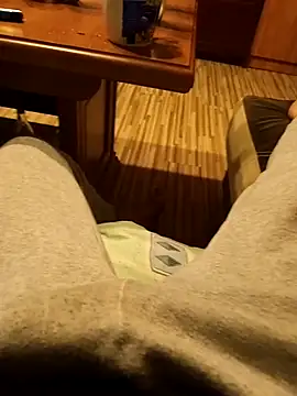 suchy123191 online show from January 15, 2026, 4:49 am