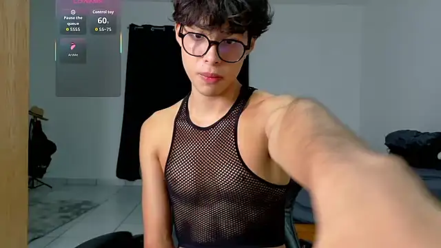 Snapshot of Jacotnk chatting on September 15, 2025, 4:13 am Jacotnk online show from September 15, 2025, 4:13 am