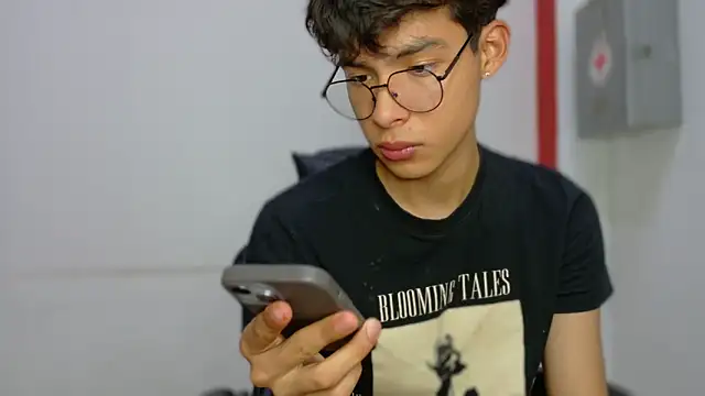 Snapshot of Jacotnk chatting on March 19, 2025, 4:25 am Jacotnk online show from March 19, 2025, 4:25 am