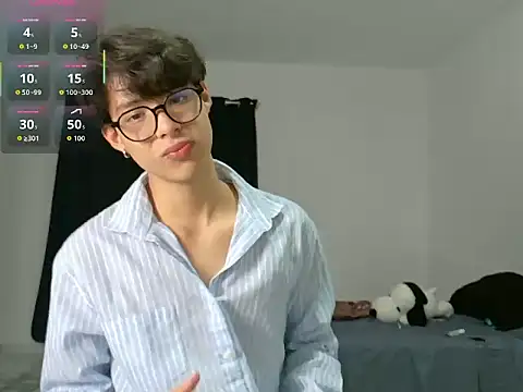 Snapshot of Jacotnk chatting on September 13, 2025, 4:01 am Jacotnk online show from September 13, 2025, 4:01 am