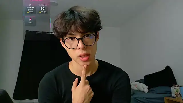 Snapshot of Jacotnk chatting on September 17, 2025, 4:03 am Jacotnk online show from September 17, 2025, 4:03 am