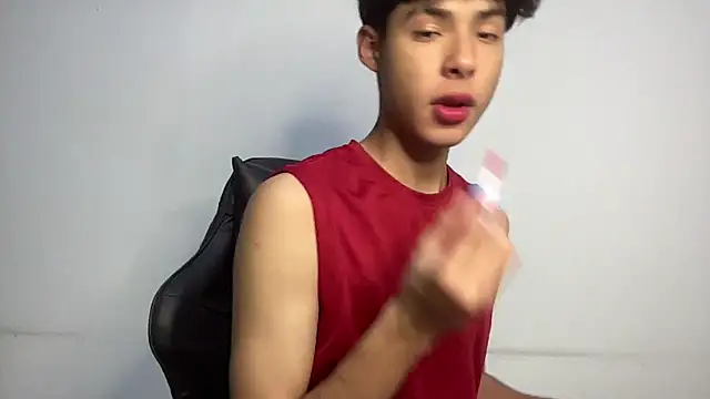 Snapshot of Jacotnk chatting on January 22, 2025, 5:37 am Jacotnk online show from January 22, 2025, 5:37 am