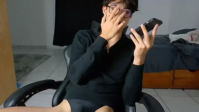 Snapshot of Jacotnk chatting on September 9, 2025, 4:00 am Jacotnk online show from September 9, 2025, 4:00 am