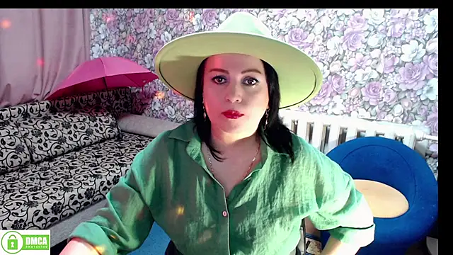 Julia-ru online show from January 22, 2025, 9:32 pm