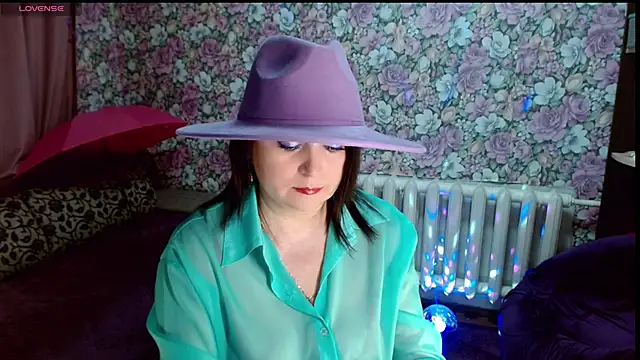 Snapshot of Julia-ru chatting on May 16, 2026, 9:25 pm Julia-ru online show from May 16, 2026, 9:25 pm