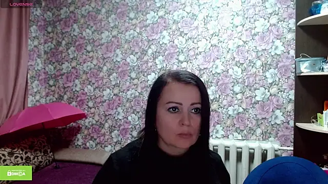 Julia-ru online show from November 11, 2025, 4:57 pm