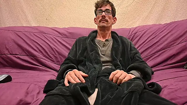 Snapshot of joeiandola chatting on March 19, 2025, 2:48 am joeiandola online show from March 19, 2025, 2:48 am