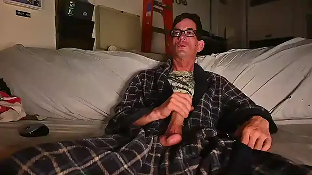 Snapshot of joeiandola chatting on February 11, 2025, 5:05 am joeiandola online show from February 11, 2025, 5:05 am