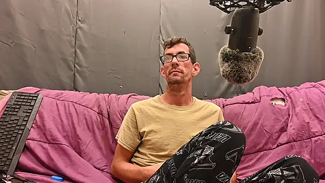 Snapshot of joeiandola chatting on September 25, 2025, 3:51 pm joeiandola online show from September 25, 2025, 3:51 pm