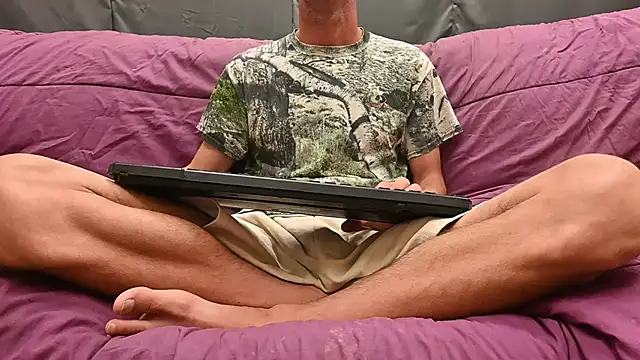 Snapshot of joeiandola chatting on September 22, 2025, 8:26 pm joeiandola online show from September 22, 2025, 8:26 pm