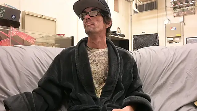 Snapshot of joeiandola chatting on February 19, 2026, 7:11 pm joeiandola online show from February 19, 2026, 7:11 pm