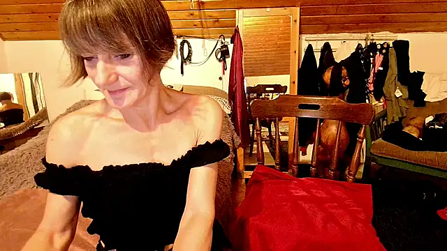 Hot Colettte online show from January 18, 2025, 11:44 pm