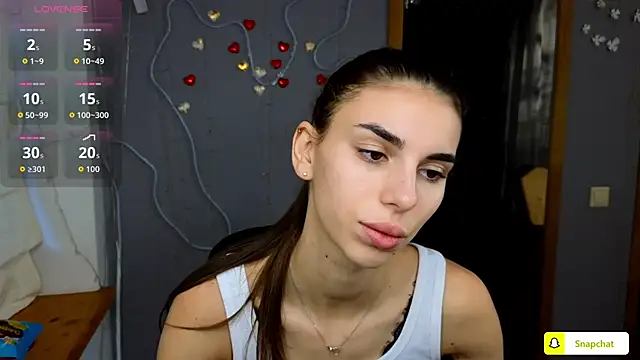 EmmyGreans online show from October 4, 2025, 5:42 am