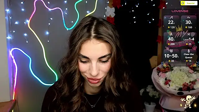 EmmyGreans online show from December 5, 2025, 6:56 am